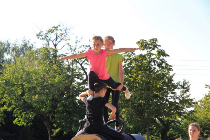 Themenvoltigier-Wettbewerb mit Kostüm auf dem